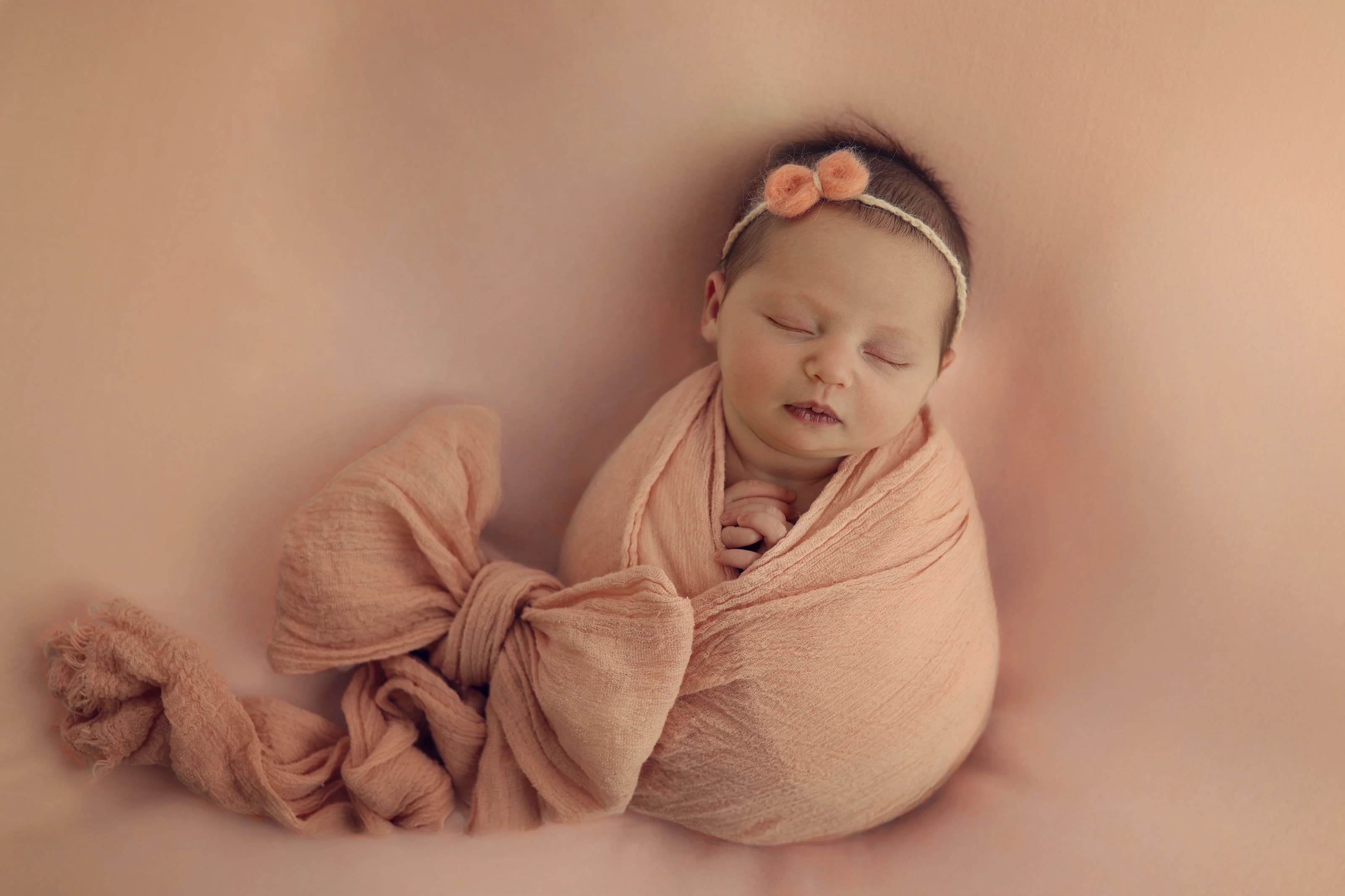 תמונת שער לכתבה - מתי לצלם ניובורן? התזמון המושלם לצילומים